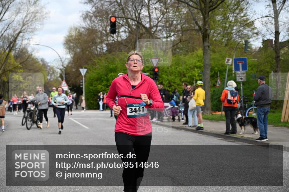 12.04.2026 - 45. Internationalen Wilhelmsburger Insellauf J. Mangold http://msf.ph/oto/9514646 12.04.2026 13:12:23 Ziel 4847, 4846, 4850, 4550, 3914, 2545, 3352, 3348, 5750, 5855, 2280, 3441, 5674, 4841, 2275, 4671, 4627, 4628, 3638, 4385, 2274, 4919, 4720, 4721, 2998, 4693, 3519, 4970, 3686 meine-sportfotos.de