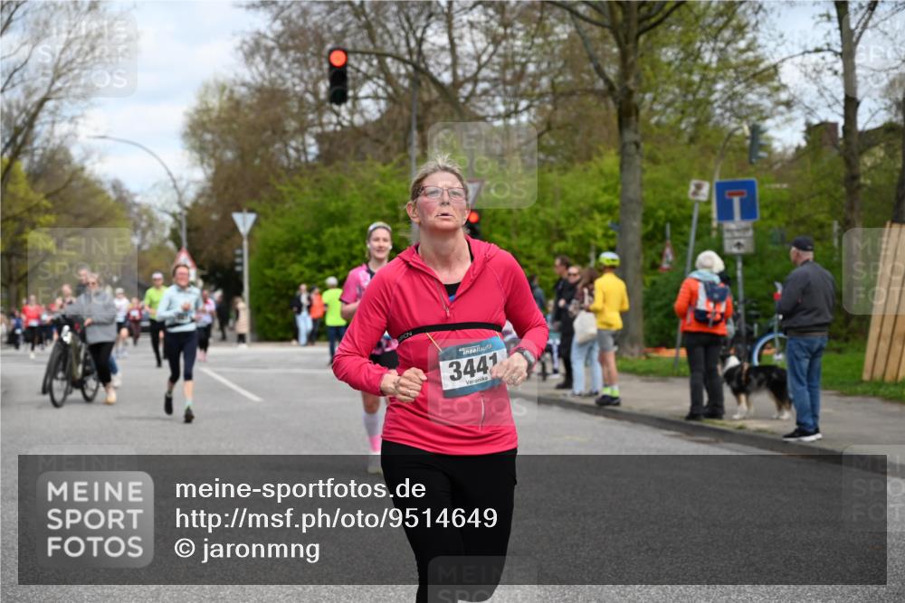 12.04.2026 - 45. Internationalen Wilhelmsburger Insellauf J. Mangold http://msf.ph/oto/9514649 12.04.2026 13:12:23 Ziel 4847, 4846, 4850, 4550, 3914, 2545, 3352, 3348, 5750, 5855, 2280, 3441, 5674, 4841, 2275, 4671, 4627, 4628, 3638, 4385, 2274, 4919, 4720, 4721, 2998, 4693, 3519, 4970, 3686 meine-sportfotos.de