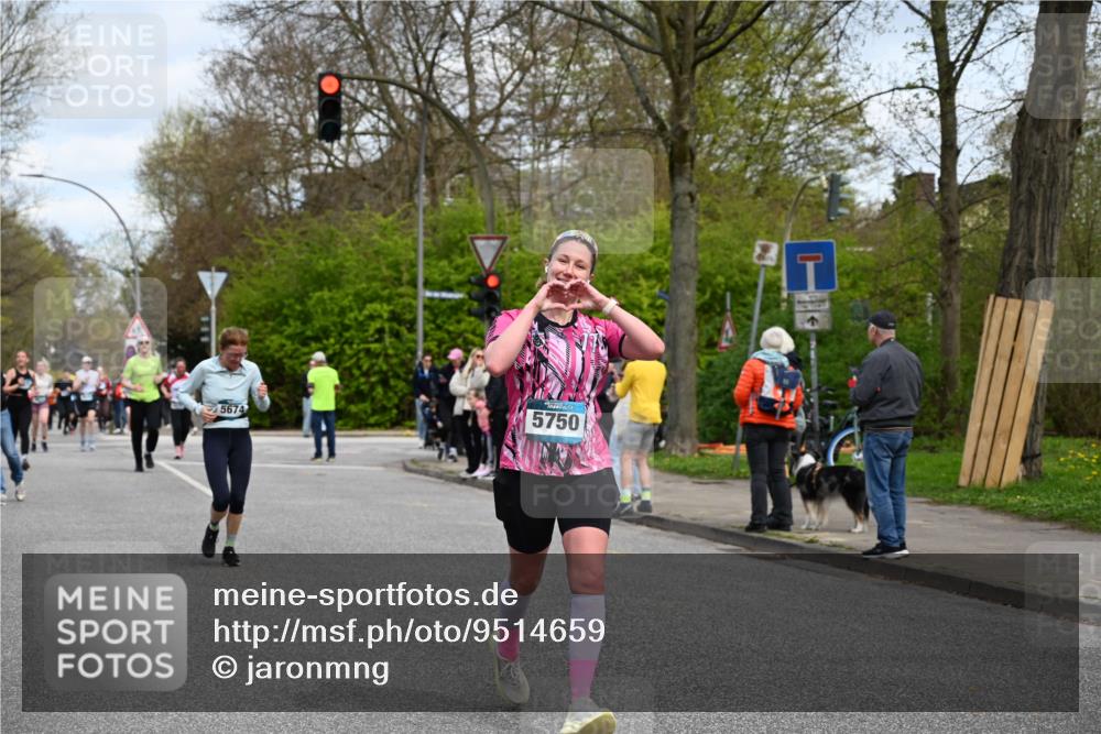 12.04.2026 - 45. Internationalen Wilhelmsburger Insellauf J. Mangold http://msf.ph/oto/9514659 12.04.2026 13:12:25 Ziel 4847, 4846, 4850, 4550, 3914, 2545, 3352, 3348, 5750, 5855, 2280, 3441, 5674, 4841, 3441, 5674, 4841, 2275, 4671, 4627, 4628, 3638, 4385, 2274, 4919, 4720, 4721, 2998, 4693, 3519, 4970, 3686, 4643 meine-sportfotos.de