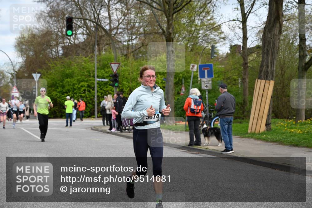 12.04.2026 - 45. Internationalen Wilhelmsburger Insellauf J. Mangold http://msf.ph/oto/9514681 12.04.2026 13:12:27 Ziel 4847, 4846, 4850, 4550, 3914, 2545, 3352, 3348, 5750, 5855, 2280, 3441, 5674, 4841, 2275, 4671, 4627, 4628, 3638, 4385, 2274, 4919, 4720, 4720, 4721, 2998, 4693, 3519, 4970, 3686, 4643, 2877 meine-sportfotos.de