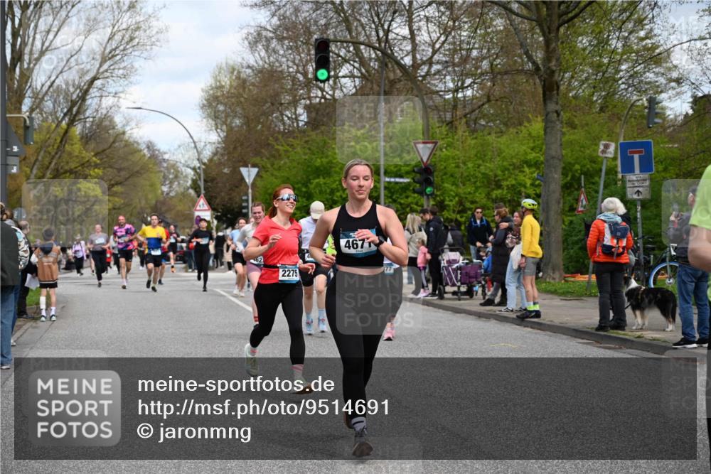 12.04.2026 - 45. Internationalen Wilhelmsburger Insellauf J. Mangold http://msf.ph/oto/9514691 12.04.2026 13:12:32 Ziel 4550, 3914, 2545, 3352, 3348, 5750, 5855, 2280, 3441, 5674, 4841, 2275, 4671, 4627, 4628, 3638, 3638, 4385, 2274, 4919, 4720, 4721, 2998, 2998, 4693, 3519, 4970, 3686, 4643, 2877, 5265, 5266, 4648, 2026, 5457, 4320, 4249, 3033, 2470, 4364 meine-sportfotos.de