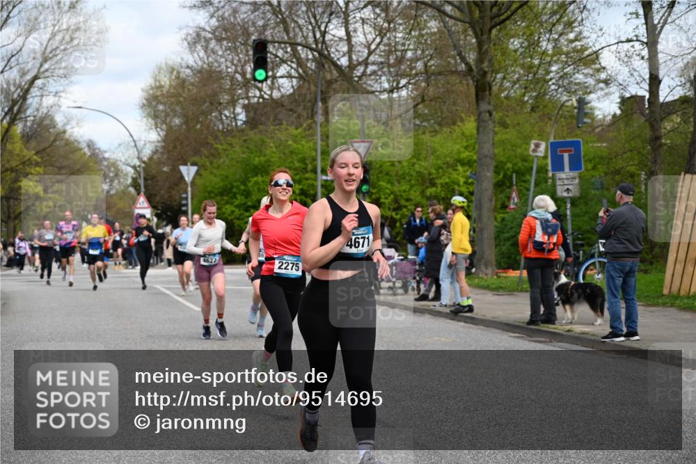 12.04.2026 - 45. Internationalen Wilhelmsburger Insellauf J. Mangold http://msf.ph/oto/9514695 12.04.2026 13:12:32 Ziel 4550, 3914, 2545, 3352, 3348, 5750, 5855, 2280, 3441, 5674, 4841, 2275, 4671, 4627, 4628, 3638, 3638, 4385, 2274, 4919, 4720, 4721, 2998, 2998, 4693, 3519, 4970, 3686, 4643, 2877, 5265, 5266, 4648, 2026, 5457, 4320, 4249, 3033, 2470, 4364 meine-sportfotos.de