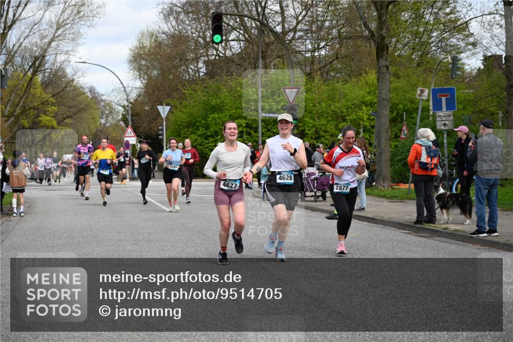 12.04.2026 - 45. Internationalen Wilhelmsburger Insellauf J. Mangold http://msf.ph/oto/9514705 12.04.2026 13:12:34 Ziel 3914, 2545, 3352, 3348, 5750, 5855, 2280, 3441, 5674, 4841, 2275, 4671, 4627, 4628, 3638, 4385, 2274, 4919, 4720, 4721, 2998, 4693, 3519, 4970, 3686, 3519, 4970, 3686, 4643, 2877, 5265, 5266, 4648, 2026, 5457, 4320, 4249, 3033, 2470, 4364, 3942, 5221, 3540 meine-sportfotos.de