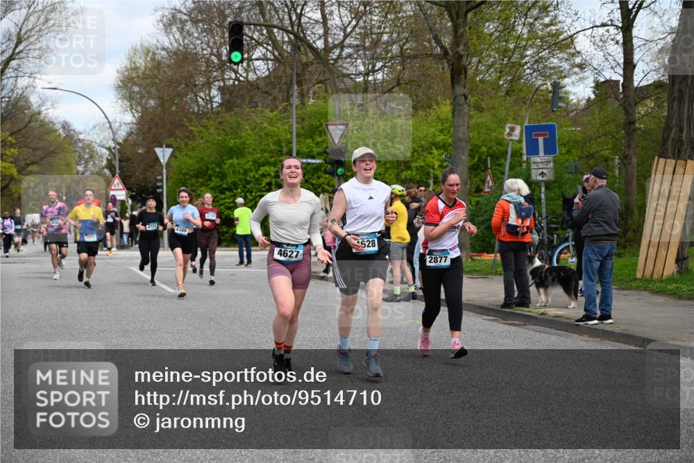 12.04.2026 - 45. Internationalen Wilhelmsburger Insellauf J. Mangold http://msf.ph/oto/9514710 12.04.2026 13:12:34 Ziel 3914, 2545, 3352, 3348, 5750, 5855, 2280, 3441, 5674, 4841, 2275, 4671, 4627, 4628, 3638, 4385, 2274, 4919, 4720, 4721, 2998, 4693, 3519, 4970, 3686, 3519, 4970, 3686, 4643, 2877, 5265, 5266, 4648, 2026, 5457, 4320, 4249, 3033, 2470, 4364, 3942, 5221, 3540 meine-sportfotos.de