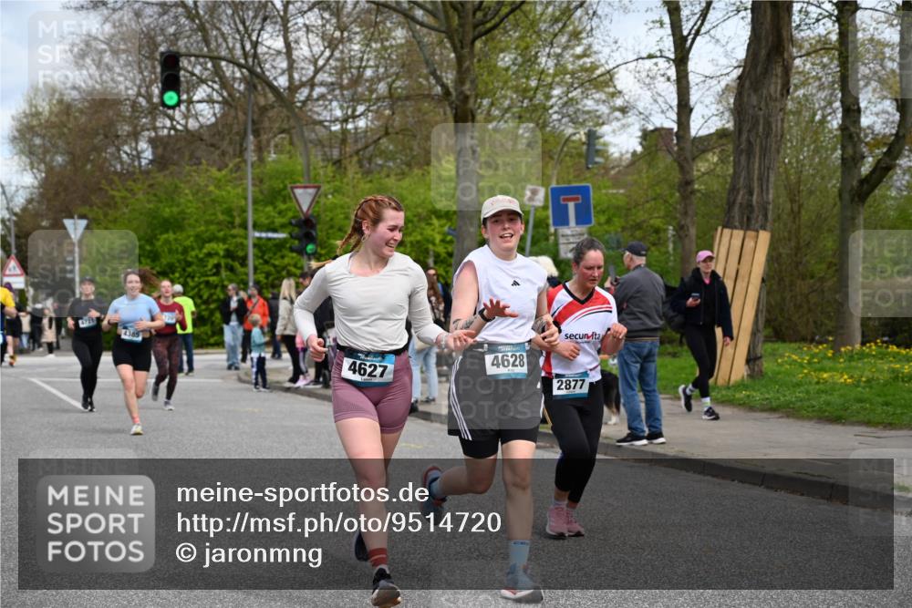 12.04.2026 - 45. Internationalen Wilhelmsburger Insellauf J. Mangold http://msf.ph/oto/9514720 12.04.2026 13:12:35 Ziel 2545, 3352, 3348, 5750, 5855, 2280, 3441, 5674, 4841, 2275, 4671, 4627, 4628, 3638, 4385, 2274, 4919, 4720, 4721, 2998, 4693, 3519, 4970, 3686, 4643, 2877, 5265, 5266, 4648, 2026, 5457, 4320, 4249, 3033, 2470, 4364, 3942, 5221, 3540, 3933 meine-sportfotos.de