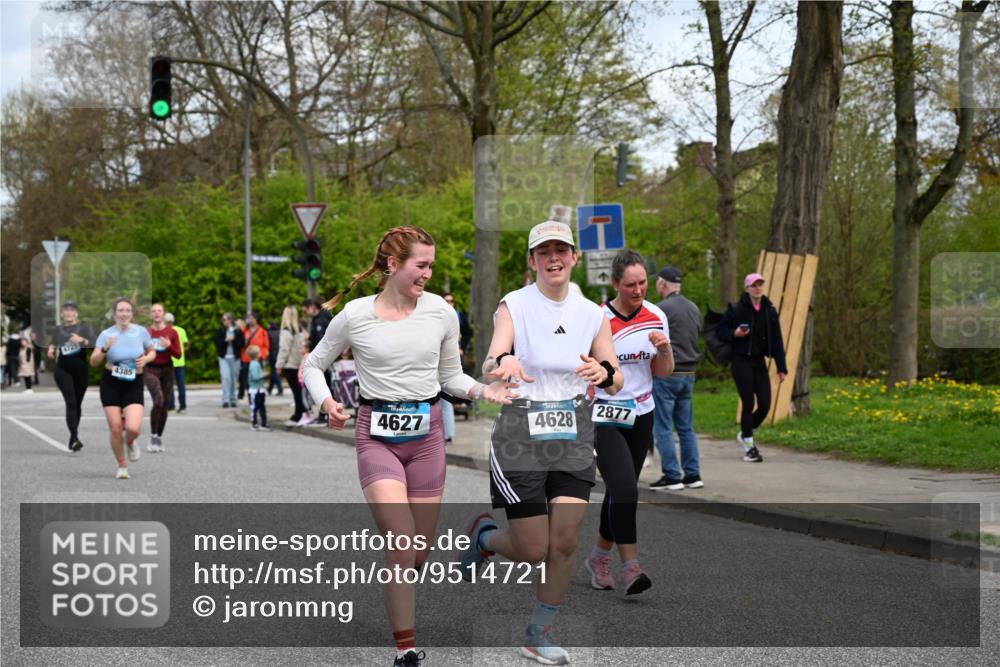 12.04.2026 - 45. Internationalen Wilhelmsburger Insellauf J. Mangold http://msf.ph/oto/9514721 12.04.2026 13:12:35 Ziel 2545, 3352, 3348, 5750, 5855, 2280, 3441, 5674, 4841, 2275, 4671, 4627, 4628, 3638, 4385, 2274, 4919, 4720, 4721, 2998, 4693, 3519, 4970, 3686, 4643, 2877, 5265, 5266, 4648, 2026, 5457, 4320, 4249, 3033, 2470, 4364, 3942, 5221, 3540, 3933 meine-sportfotos.de