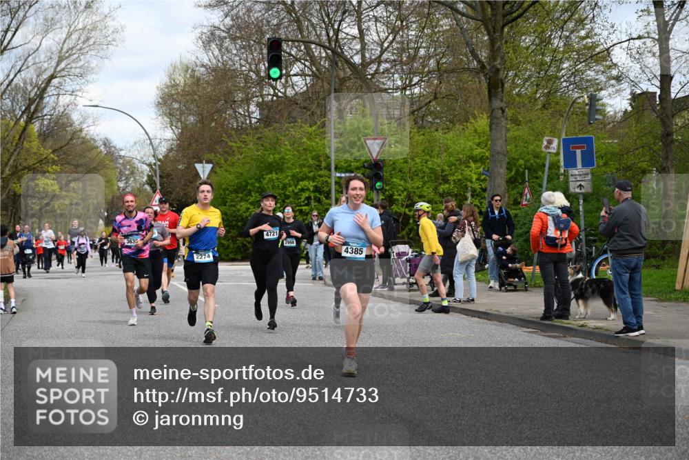12.04.2026 - 45. Internationalen Wilhelmsburger Insellauf J. Mangold http://msf.ph/oto/9514733 12.04.2026 13:12:37 Ziel 3348, 5750, 5855, 2280, 3441, 5674, 4841, 2275, 4671, 4627, 4628, 3638, 4385, 2274, 4919, 4720, 4721, 2998, 4693, 3519, 4970, 3686, 4643, 4643, 2877, 5265, 5266, 4648, 2026, 5457, 4320, 4249, 3033, 2470, 4364, 3942, 5221, 3540, 3933, 3935, 3805 meine-sportfotos.de