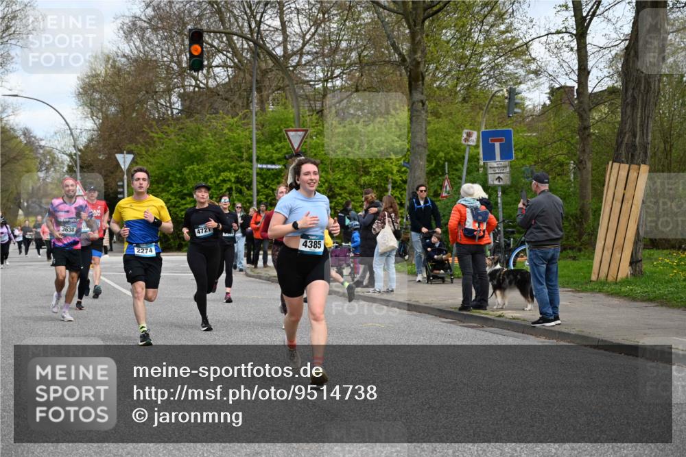 12.04.2026 - 45. Internationalen Wilhelmsburger Insellauf J. Mangold http://msf.ph/oto/9514738 12.04.2026 13:12:37 Ziel 3348, 5750, 5855, 2280, 3441, 5674, 4841, 2275, 4671, 4627, 4628, 3638, 4385, 2274, 4919, 4720, 4721, 2998, 4693, 3519, 4970, 3686, 4643, 4643, 2877, 5265, 5266, 4648, 2026, 5457, 4320, 4249, 3033, 2470, 4364, 3942, 5221, 3540, 3933, 3935, 3805 meine-sportfotos.de