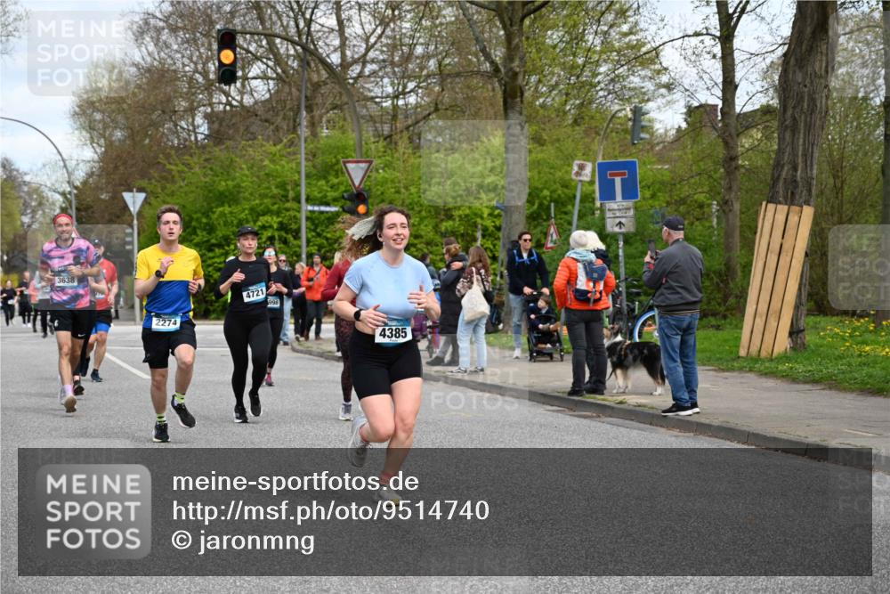 12.04.2026 - 45. Internationalen Wilhelmsburger Insellauf J. Mangold http://msf.ph/oto/9514740 12.04.2026 13:12:37 Ziel 3348, 5750, 5855, 2280, 3441, 5674, 4841, 2275, 4671, 4627, 4628, 3638, 4385, 2274, 4919, 4720, 4721, 2998, 4693, 3519, 4970, 3686, 4643, 4643, 2877, 5265, 5266, 4648, 2026, 5457, 4320, 4249, 3033, 2470, 4364, 3942, 5221, 3540, 3933, 3935, 3805 meine-sportfotos.de