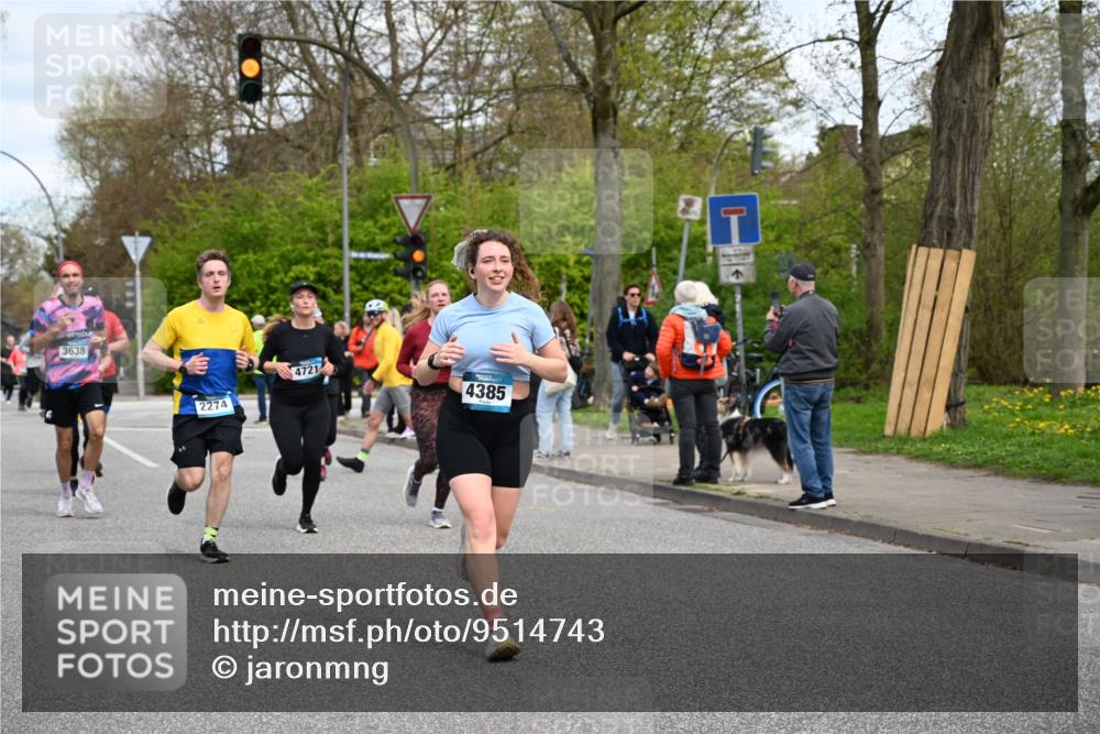 12.04.2026 - 45. Internationalen Wilhelmsburger Insellauf J. Mangold http://msf.ph/oto/9514743 12.04.2026 13:12:38 Ziel 3348, 5750, 5855, 2280, 3441, 5674, 4841, 2275, 4671, 4627, 4628, 3638, 4385, 2274, 4919, 2274, 4919, 4720, 4721, 2998, 4693, 3519, 4970, 3686, 4643, 2877, 2877, 5265, 5266, 4648, 2026, 5457, 4320, 4249, 3033, 2470, 4364, 3942, 5221, 3540, 3933, 3935, 3805, 5158, 5157 meine-sportfotos.de