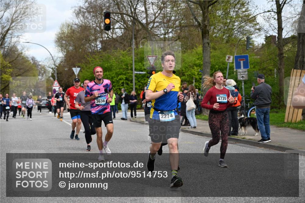 12.04.2026 - 45. Internationalen Wilhelmsburger Insellauf J. Mangold http://msf.ph/oto/9514753 12.04.2026 13:12:39 Ziel 5750, 5855, 2280, 3441, 5674, 4841, 2275, 4671, 4627, 4628, 3638, 4385, 2274, 4919, 4720, 4720, 4721, 2998, 4693, 3519, 4970, 3686, 4643, 2877, 5265, 5266, 4648, 2026, 5457, 4320, 4249, 3033, 2470, 4364, 3942, 5221, 3540, 3933, 3935, 3805, 5158, 5157, 2462, 4533, 5693 meine-sportfotos.de