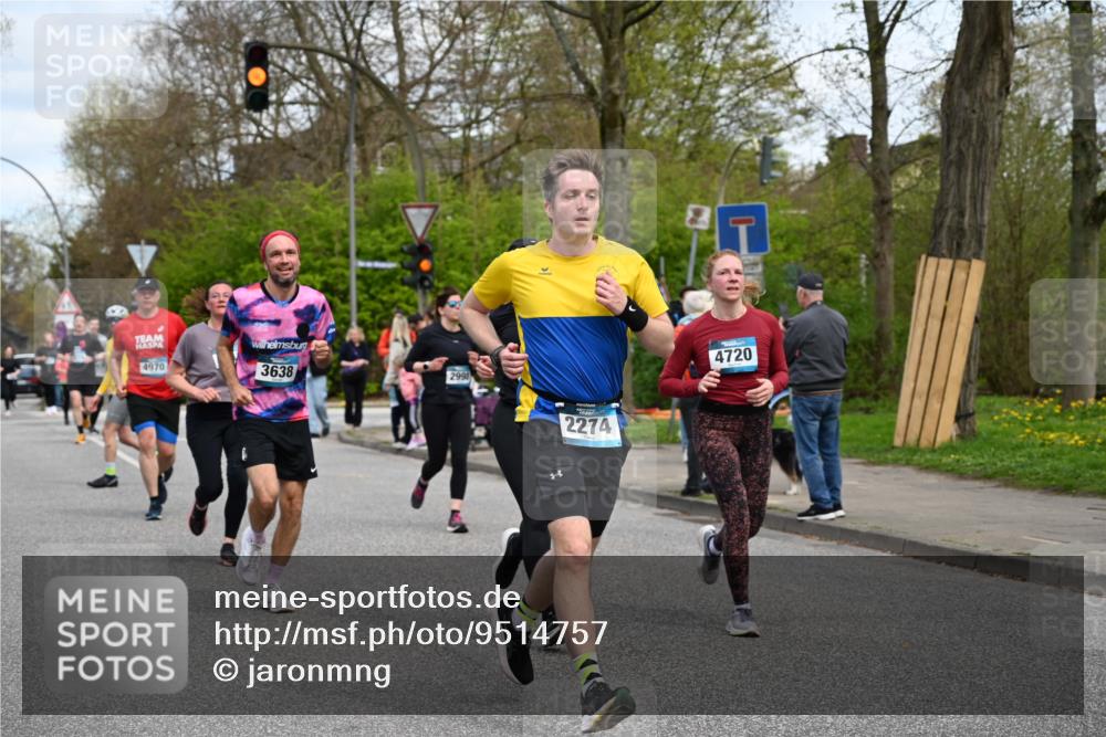 12.04.2026 - 45. Internationalen Wilhelmsburger Insellauf J. Mangold http://msf.ph/oto/9514757 12.04.2026 13:12:39 Ziel 5750, 5855, 2280, 3441, 5674, 4841, 2275, 4671, 4627, 4628, 3638, 4385, 2274, 4919, 4720, 4720, 4721, 2998, 4693, 3519, 4970, 3686, 4643, 2877, 5265, 5266, 4648, 2026, 5457, 4320, 4249, 3033, 2470, 4364, 3942, 5221, 3540, 3933, 3935, 3805, 5158, 5157, 2462, 4533, 5693 meine-sportfotos.de