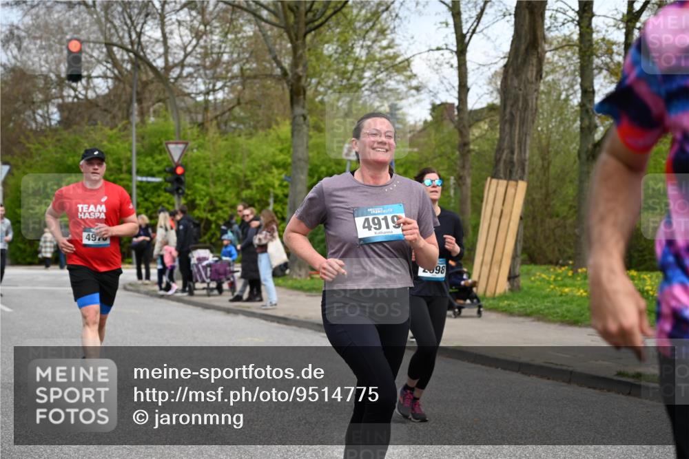 12.04.2026 - 45. Internationalen Wilhelmsburger Insellauf J. Mangold http://msf.ph/oto/9514775 12.04.2026 13:12:41 Ziel 5750, 5855, 2280, 3441, 5674, 4841, 2275, 4671, 4627, 4628, 3638, 4385, 2274, 4919, 4720, 4721, 2998, 4693, 3519, 4970, 3686, 4643, 2877, 5265, 5266, 4648, 5265, 5266, 4648, 2026, 5457, 4320, 4249, 3033, 2470, 4364, 3942, 5221, 3540, 3933, 3935, 3805, 5158, 5157, 2462, 4533, 5693 meine-sportfotos.de
