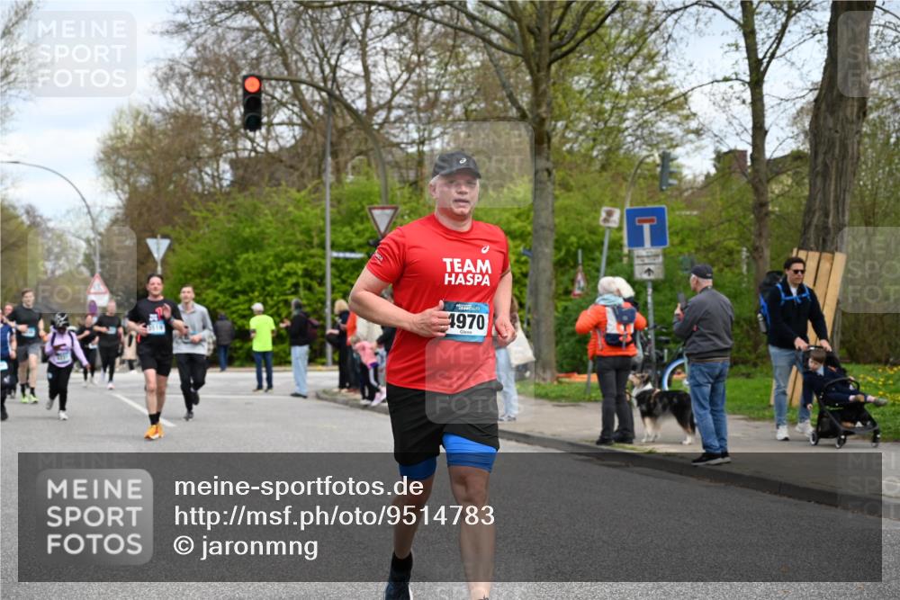 12.04.2026 - 45. Internationalen Wilhelmsburger Insellauf J. Mangold http://msf.ph/oto/9514783 12.04.2026 13:12:43 Ziel 5750, 5855, 2280, 3441, 5674, 4841, 2275, 4671, 4627, 4628, 3638, 4385, 2274, 4919, 4720, 4721, 2998, 4693, 3519, 4970, 3686, 4643, 2877, 5265, 5266, 4648, 2026, 5457, 4320, 4249, 3033, 2470, 4320, 4249, 3033, 2470, 4364, 3942, 5221, 3540, 3933, 3935, 3805, 5158, 5157, 2462, 4533, 5693 meine-sportfotos.de