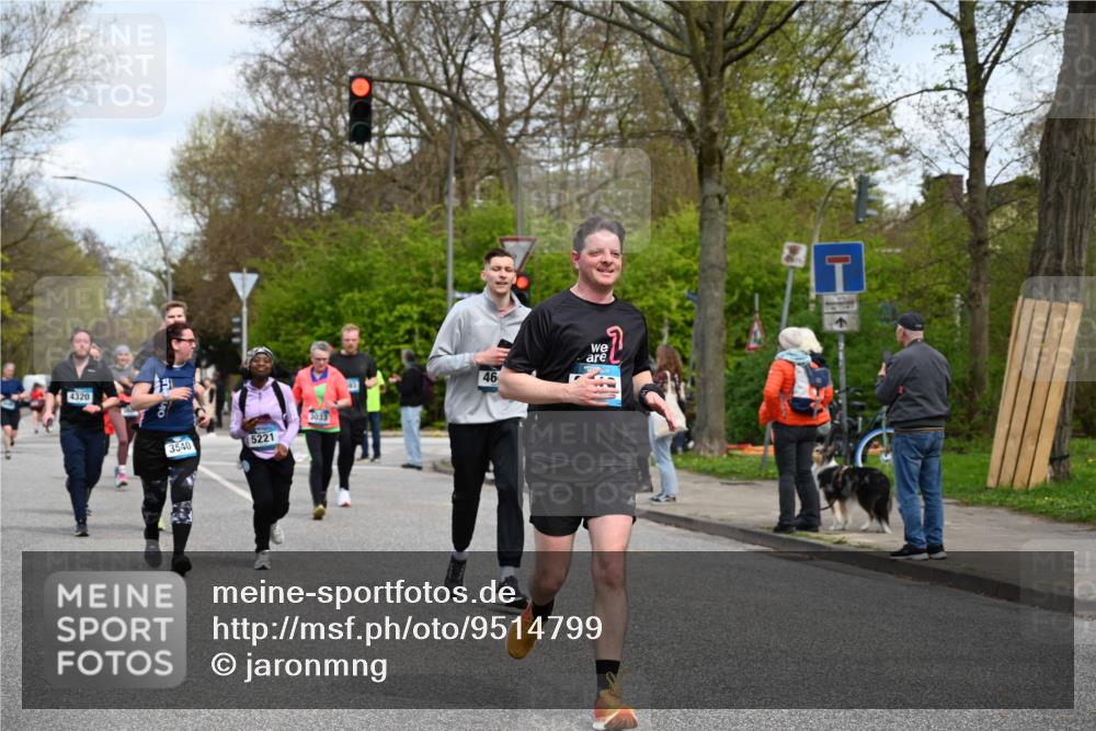 12.04.2026 - 45. Internationalen Wilhelmsburger Insellauf J. Mangold http://msf.ph/oto/9514799 12.04.2026 13:12:47 Ziel 3441, 5674, 4841, 2275, 4671, 4627, 4628, 3638, 4385, 2274, 4919, 4720, 4721, 2998, 4693, 3519, 4970, 3686, 4643, 2877, 5265, 5266, 4648, 2026, 5457, 4320, 4249, 3033, 2470, 4364, 3942, 5221, 3540, 3933, 3933, 3935, 3805, 5158, 5157, 2462, 4533, 5693, 5637 meine-sportfotos.de