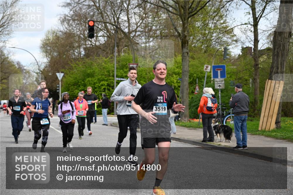 12.04.2026 - 45. Internationalen Wilhelmsburger Insellauf J. Mangold http://msf.ph/oto/9514800 12.04.2026 13:12:47 Ziel 3441, 5674, 4841, 2275, 4671, 4627, 4628, 3638, 4385, 2274, 4919, 4720, 4721, 2998, 4693, 3519, 4970, 3686, 4643, 2877, 5265, 5266, 4648, 2026, 5457, 4320, 4249, 3033, 2470, 4364, 3942, 5221, 3540, 3933, 3933, 3935, 3805, 5158, 5157, 2462, 4533, 5693, 5637 meine-sportfotos.de