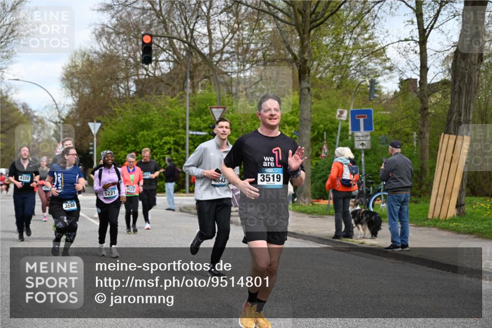 12.04.2026 - 45. Internationalen Wilhelmsburger Insellauf J. Mangold http://msf.ph/oto/9514801 12.04.2026 13:12:47 Ziel 3441, 5674, 4841, 2275, 4671, 4627, 4628, 3638, 4385, 2274, 4919, 4720, 4721, 2998, 4693, 3519, 4970, 3686, 4643, 2877, 5265, 5266, 4648, 2026, 5457, 4320, 4249, 3033, 2470, 4364, 3942, 5221, 3540, 3933, 3933, 3935, 3805, 5158, 5157, 2462, 4533, 5693, 5637 meine-sportfotos.de