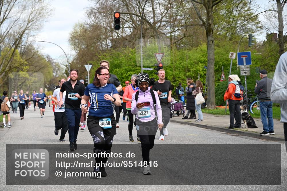 12.04.2026 - 45. Internationalen Wilhelmsburger Insellauf J. Mangold http://msf.ph/oto/9514816 12.04.2026 13:12:49 Ziel 3441, 5674, 4841, 2275, 4671, 4627, 4628, 3638, 4385, 2274, 4919, 4720, 4721, 2998, 4693, 3519, 4970, 3686, 4643, 4643, 2877, 5265, 5266, 4648, 2026, 5457, 4320, 4249, 3033, 2470, 4364, 3942, 5221, 3540, 3933, 3935, 3805, 3805, 5158, 5157, 2462, 4533, 5693, 5637 meine-sportfotos.de