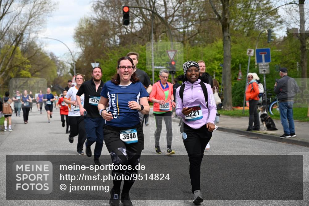 12.04.2026 - 45. Internationalen Wilhelmsburger Insellauf J. Mangold http://msf.ph/oto/9514824 12.04.2026 13:12:50 Ziel 3441, 5674, 4841, 2275, 4671, 4627, 4628, 3638, 4385, 2274, 4919, 4720, 4721, 2998, 4693, 3519, 4970, 3686, 4643, 2877, 2877, 5265, 5266, 4648, 2026, 5457, 4320, 4249, 3033, 2470, 4364, 3942, 5221, 3540, 3933, 3935, 3805, 5158, 5157, 5158, 5157, 2462, 4533, 5693, 5637 meine-sportfotos.de