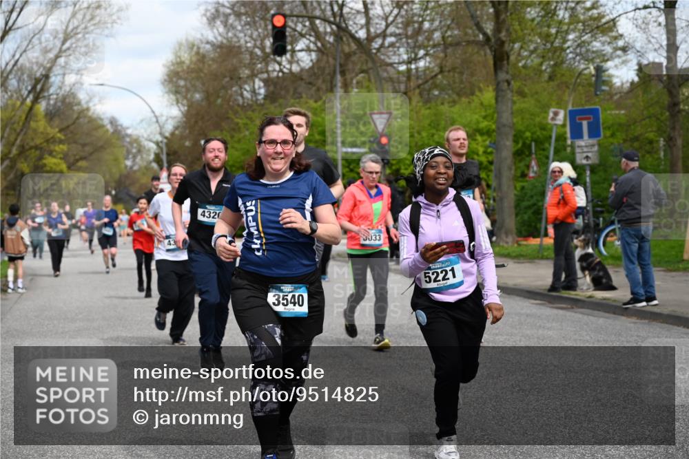 12.04.2026 - 45. Internationalen Wilhelmsburger Insellauf J. Mangold http://msf.ph/oto/9514825 12.04.2026 13:12:50 Ziel 3441, 5674, 4841, 2275, 4671, 4627, 4628, 3638, 4385, 2274, 4919, 4720, 4721, 2998, 4693, 3519, 4970, 3686, 4643, 2877, 2877, 5265, 5266, 4648, 2026, 5457, 4320, 4249, 3033, 2470, 4364, 3942, 5221, 3540, 3933, 3935, 3805, 5158, 5157, 5158, 5157, 2462, 4533, 5693, 5637 meine-sportfotos.de