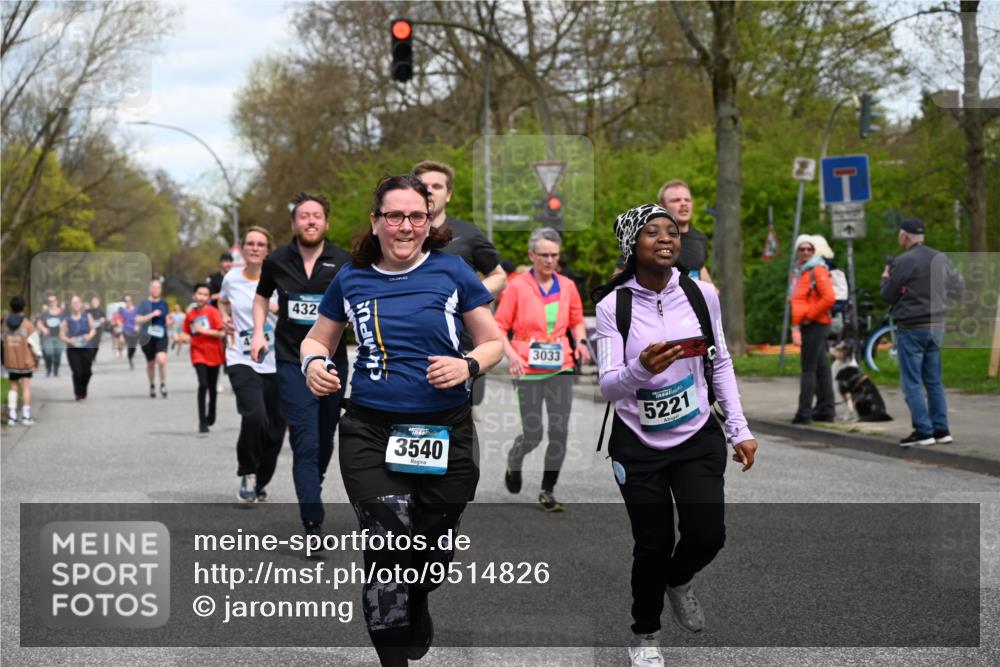 12.04.2026 - 45. Internationalen Wilhelmsburger Insellauf J. Mangold http://msf.ph/oto/9514826 12.04.2026 13:12:50 Ziel 3441, 5674, 4841, 2275, 4671, 4627, 4628, 3638, 4385, 2274, 4919, 4720, 4721, 2998, 4693, 3519, 4970, 3686, 4643, 2877, 2877, 5265, 5266, 4648, 2026, 5457, 4320, 4249, 3033, 2470, 4364, 3942, 5221, 3540, 3933, 3935, 3805, 5158, 5157, 5158, 5157, 2462, 4533, 5693, 5637 meine-sportfotos.de