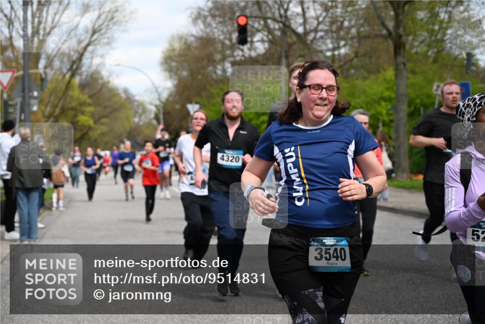 12.04.2026 - 45. Internationalen Wilhelmsburger Insellauf J. Mangold http://msf.ph/oto/9514831 12.04.2026 13:12:50 Ziel 3441, 5674, 4841, 2275, 4671, 4627, 4628, 3638, 4385, 2274, 4919, 4720, 4721, 2998, 4693, 3519, 4970, 3686, 4643, 2877, 2877, 5265, 5266, 4648, 2026, 5457, 4320, 4249, 3033, 2470, 4364, 3942, 5221, 3540, 3933, 3935, 3805, 5158, 5157, 5158, 5157, 2462, 4533, 5693, 5637 meine-sportfotos.de