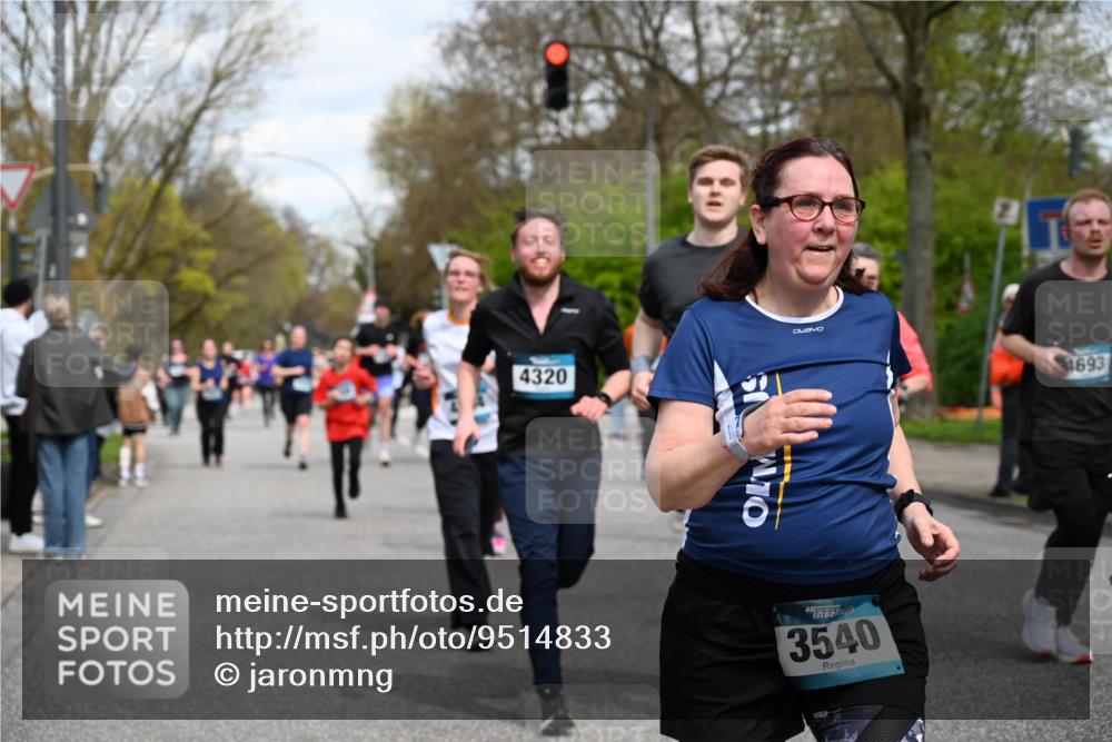 12.04.2026 - 45. Internationalen Wilhelmsburger Insellauf J. Mangold http://msf.ph/oto/9514833 12.04.2026 13:12:51 Ziel 2275, 4671, 4627, 4628, 3638, 4385, 2274, 4919, 4720, 4721, 2998, 4693, 3519, 4970, 3686, 4643, 2877, 5265, 5266, 4648, 2026, 5457, 4320, 4249, 3033, 2470, 4364, 3942, 5221, 3540, 3933, 3935, 3805, 5158, 5157, 2462, 4533, 5693, 2462, 4533, 5693, 5637, 2080, 5819 meine-sportfotos.de