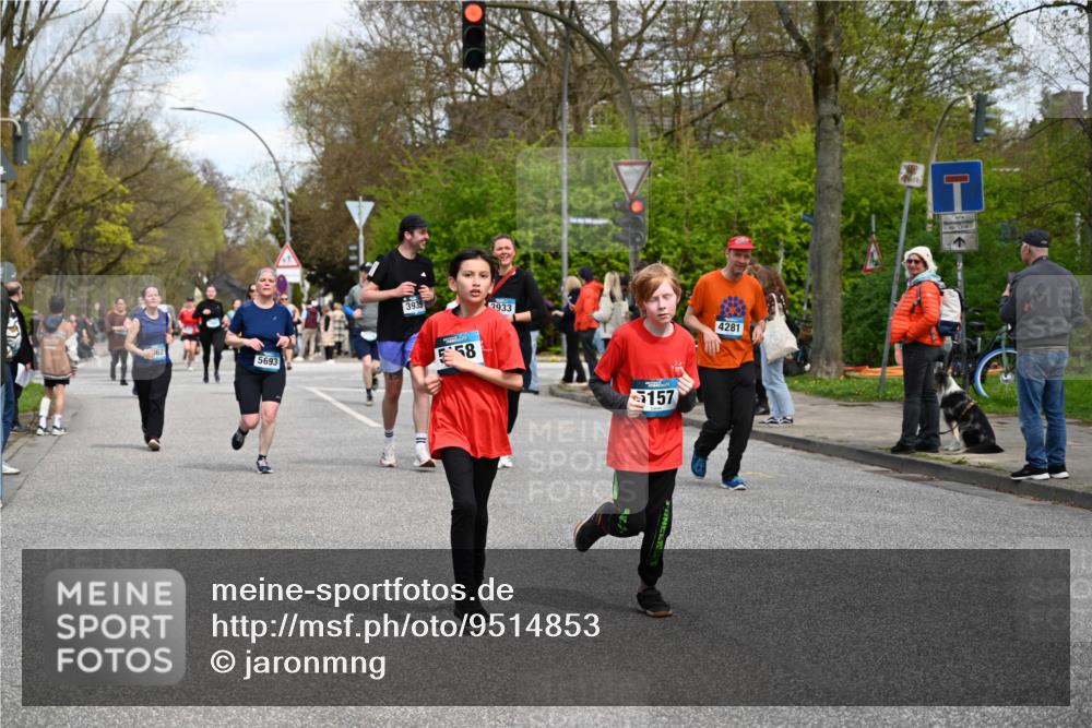 12.04.2026 - 45. Internationalen Wilhelmsburger Insellauf J. Mangold http://msf.ph/oto/9514853 12.04.2026 13:12:54 Ziel 2275, 4671, 4627, 4628, 3638, 4385, 2274, 4919, 4720, 4721, 2998, 4693, 3519, 4970, 3686, 4643, 2877, 5265, 5266, 4648, 2026, 5457, 2026, 5457, 4320, 4249, 3033, 2470, 4364, 3942, 5221, 3540, 3933, 3935, 3805, 5158, 5157, 2462, 4533, 5693, 5637, 2080, 5819, 2064, 4923, 4281, 3984 meine-sportfotos.de