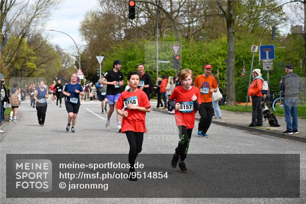 12.04.2026 - 45. Internationalen Wilhelmsburger Insellauf J. Mangold http://msf.ph/oto/9514854 12.04.2026 13:12:54 Ziel 2275, 4671, 4627, 4628, 3638, 4385, 2274, 4919, 4720, 4721, 2998, 4693, 3519, 4970, 3686, 4643, 2877, 5265, 5266, 4648, 2026, 5457, 2026, 5457, 4320, 4249, 3033, 2470, 4364, 3942, 5221, 3540, 3933, 3935, 3805, 5158, 5157, 2462, 4533, 5693, 5637, 2080, 5819, 2064, 4923, 4281, 3984 meine-sportfotos.de