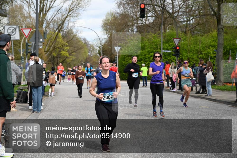 12.04.2026 - 45. Internationalen Wilhelmsburger Insellauf J. Mangold http://msf.ph/oto/9514900 12.04.2026 13:13:00 Ziel 4385, 2274, 4919, 4720, 4721, 2998, 4693, 3519, 4970, 3686, 4643, 2877, 5265, 5266, 4648, 2026, 5457, 4320, 4249, 3033, 2470, 4364, 3942, 5221, 3540, 3933, 3935, 3935, 3805, 5158, 5157, 2462, 4533, 5693, 5637, 2080, 5819, 2064, 4923, 4281, 3984, 3810, 3268, 2062 meine-sportfotos.de