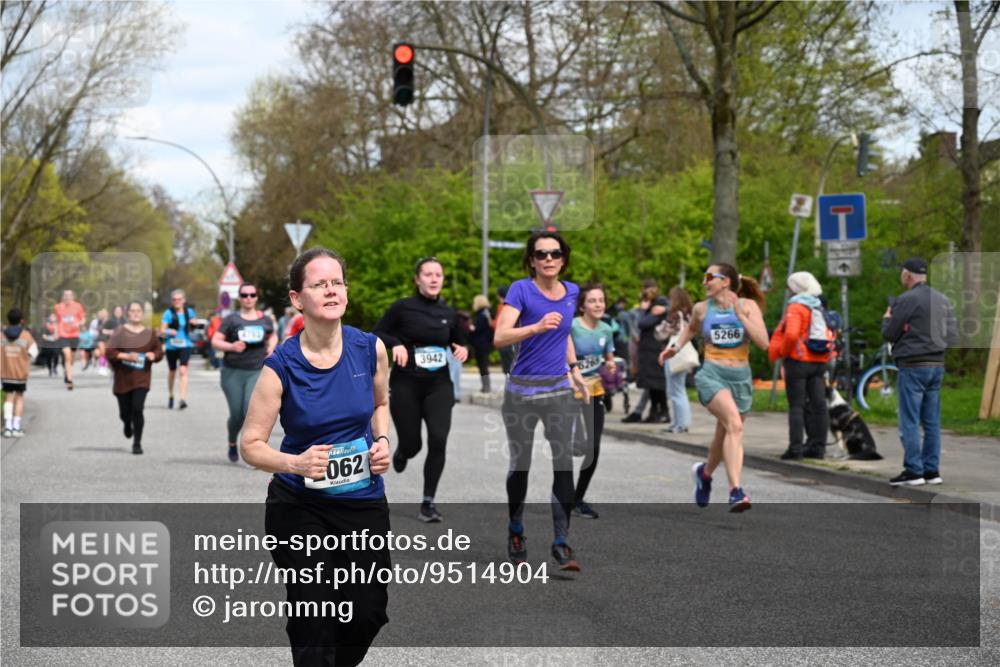 12.04.2026 - 45. Internationalen Wilhelmsburger Insellauf J. Mangold http://msf.ph/oto/9514904 12.04.2026 13:13:00 Ziel 4385, 2274, 4919, 4720, 4721, 2998, 4693, 3519, 4970, 3686, 4643, 2877, 5265, 5266, 4648, 2026, 5457, 4320, 4249, 3033, 2470, 4364, 3942, 5221, 3540, 3933, 3935, 3935, 3805, 5158, 5157, 2462, 4533, 5693, 5637, 2080, 5819, 2064, 4923, 4281, 3984, 3810, 3268, 2062 meine-sportfotos.de