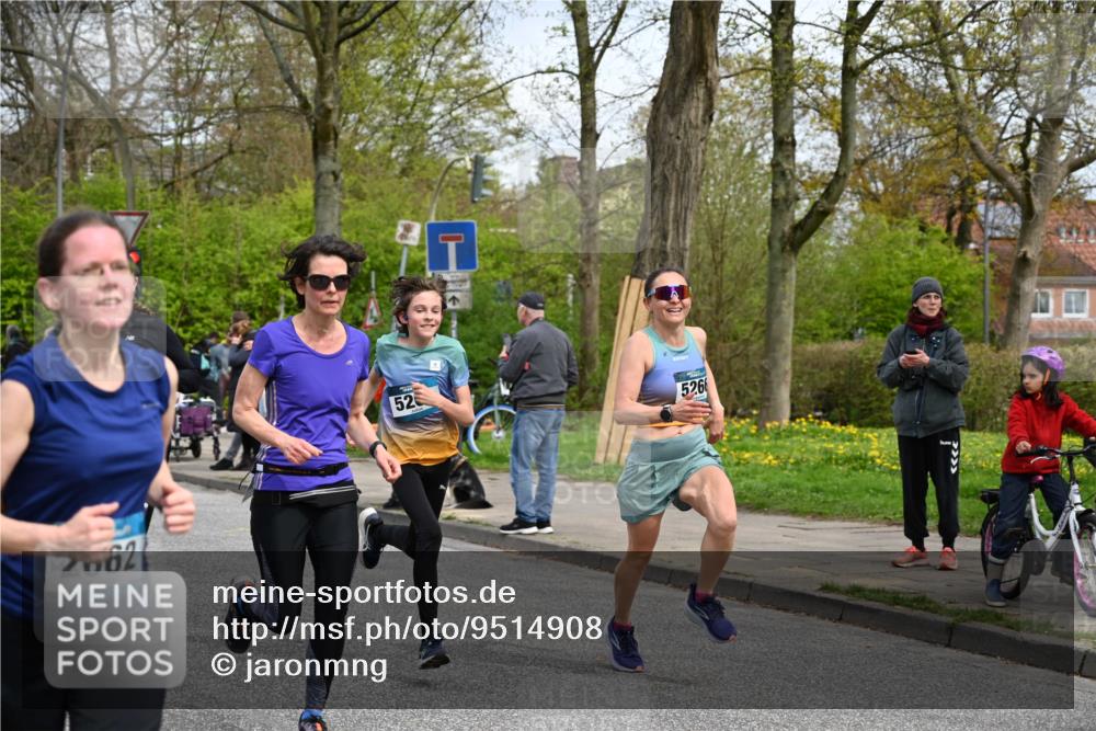 12.04.2026 - 45. Internationalen Wilhelmsburger Insellauf J. Mangold http://msf.ph/oto/9514908 12.04.2026 13:13:01 Ziel 4385, 2274, 4919, 4720, 4721, 2998, 4693, 3519, 4970, 3686, 4643, 2877, 5265, 5266, 4648, 2026, 5457, 4320, 4249, 3033, 2470, 4364, 3942, 5221, 3540, 3933, 3935, 3805, 3805, 5158, 5157, 2462, 4533, 5693, 5637, 2080, 5819, 2064, 4923, 4281, 3984, 3810, 3268, 2062, 4783 meine-sportfotos.de