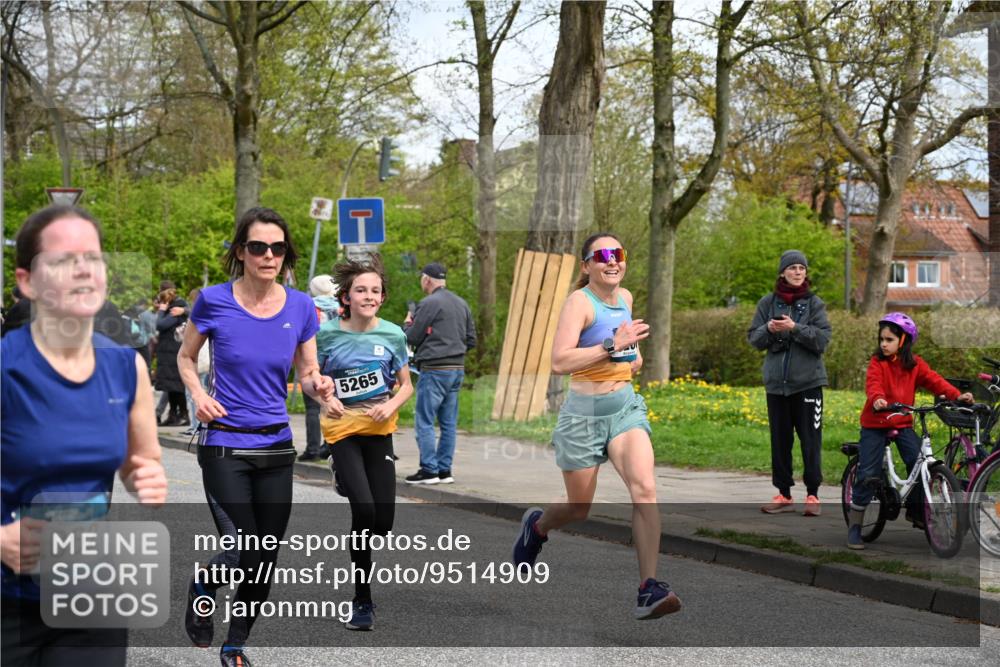 12.04.2026 - 45. Internationalen Wilhelmsburger Insellauf J. Mangold http://msf.ph/oto/9514909 12.04.2026 13:13:01 Ziel 4385, 2274, 4919, 4720, 4721, 2998, 4693, 3519, 4970, 3686, 4643, 2877, 5265, 5266, 4648, 2026, 5457, 4320, 4249, 3033, 2470, 4364, 3942, 5221, 3540, 3933, 3935, 3805, 3805, 5158, 5157, 2462, 4533, 5693, 5637, 2080, 5819, 2064, 4923, 4281, 3984, 3810, 3268, 2062, 4783 meine-sportfotos.de
