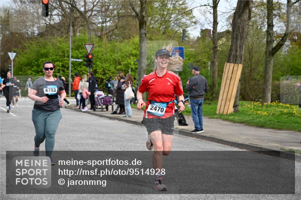 12.04.2026 - 45. Internationalen Wilhelmsburger Insellauf J. Mangold http://msf.ph/oto/9514928 12.04.2026 13:13:04 Ziel 4720, 4721, 2998, 4693, 3519, 4970, 3686, 4643, 2877, 5265, 5266, 4648, 2026, 5457, 4320, 4249, 3033, 2470, 4364, 3942, 5221, 3540, 3933, 3935, 3805, 5158, 5157, 2462, 4533, 5693, 5637, 2080, 5819, 2064, 2064, 4923, 4281, 3984, 3810, 3268, 2062, 4783 meine-sportfotos.de