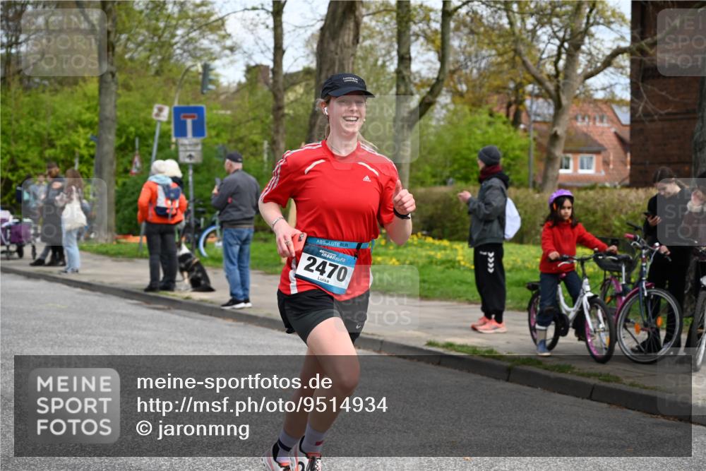 12.04.2026 - 45. Internationalen Wilhelmsburger Insellauf J. Mangold http://msf.ph/oto/9514934 12.04.2026 13:13:05 Ziel 4721, 2998, 4693, 3519, 4970, 3686, 4643, 2877, 5265, 5266, 4648, 2026, 5457, 4320, 4249, 3033, 2470, 4364, 3942, 5221, 3540, 3933, 3935, 3805, 5158, 5157, 2462, 4533, 5693, 5637, 2080, 5819, 2064, 4923, 4281, 4923, 4281, 3984, 3810, 3268, 2062, 4783, 4178 meine-sportfotos.de