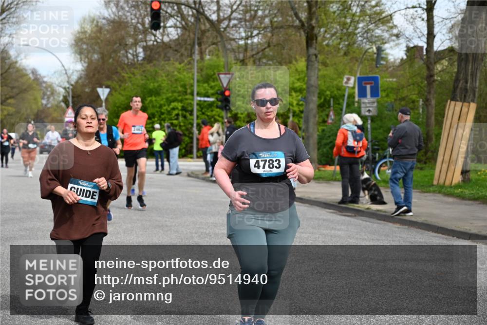 12.04.2026 - 45. Internationalen Wilhelmsburger Insellauf J. Mangold http://msf.ph/oto/9514940 12.04.2026 13:13:06 Ziel 2998, 4693, 3519, 4970, 3686, 4643, 2877, 5265, 5266, 4648, 2026, 5457, 4320, 4249, 3033, 2470, 4364, 3942, 5221, 3540, 3933, 3935, 3805, 5158, 5157, 2462, 4533, 5693, 5637, 2080, 5819, 2064, 4923, 4281, 3984, 3984, 3810, 3268, 2062, 4783, 4178 meine-sportfotos.de