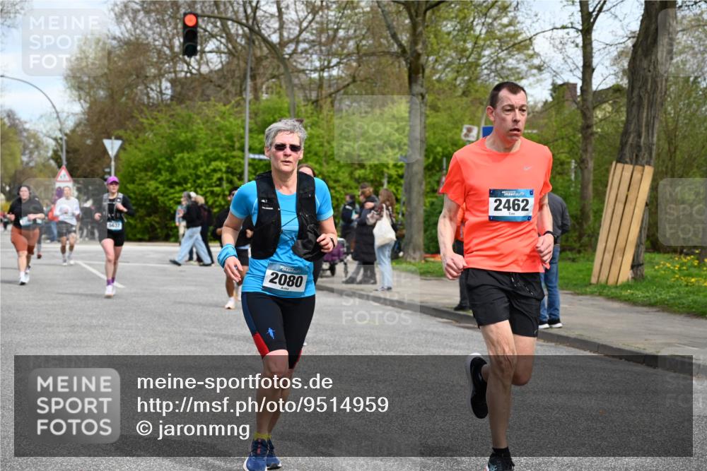 12.04.2026 - 45. Internationalen Wilhelmsburger Insellauf J. Mangold http://msf.ph/oto/9514959 12.04.2026 13:13:08 Ziel 2998, 4693, 3519, 4970, 3686, 4643, 2877, 5265, 5266, 4648, 2026, 5457, 4320, 4249, 3033, 2470, 4364, 3942, 5221, 3540, 3933, 3935, 3805, 5158, 5157, 2462, 4533, 5693, 5637, 2080, 5819, 2064, 4923, 4281, 3984, 3810, 3268, 2062, 4783, 4178 meine-sportfotos.de