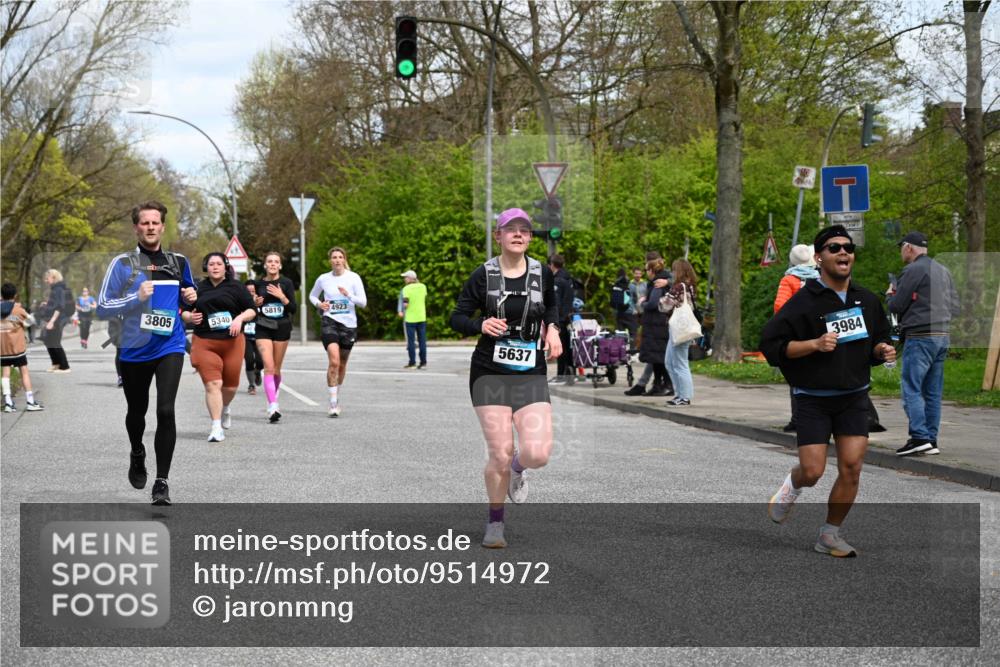12.04.2026 - 45. Internationalen Wilhelmsburger Insellauf J. Mangold http://msf.ph/oto/9514972 12.04.2026 13:13:11 Ziel 3519, 4970, 3686, 4643, 2877, 5265, 5266, 4648, 2026, 5457, 4320, 4249, 3033, 2470, 4364, 3942, 5221, 3540, 3933, 3935, 3805, 5158, 5157, 2462, 4533, 5693, 5637, 2080, 5819, 2064, 4923, 4281, 3984, 3810, 3268, 2062, 2062, 4783, 4178, 5340 meine-sportfotos.de