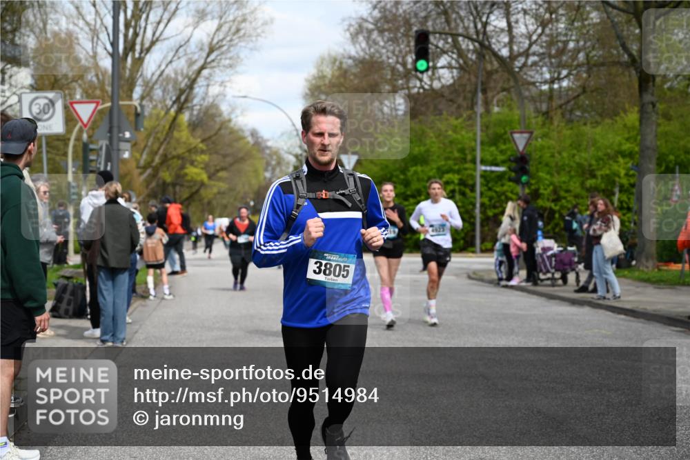 12.04.2026 - 45. Internationalen Wilhelmsburger Insellauf J. Mangold http://msf.ph/oto/9514984 12.04.2026 13:13:13 Ziel 4643, 2877, 5265, 5266, 4648, 2026, 5457, 4320, 4249, 3033, 2470, 4364, 3942, 5221, 3540, 3933, 3935, 3805, 5158, 5157, 2462, 4533, 5693, 5637, 2080, 5819, 2064, 4923, 4281, 3984, 3810, 3268, 2062, 4783, 4783, 4178, 5340 meine-sportfotos.de