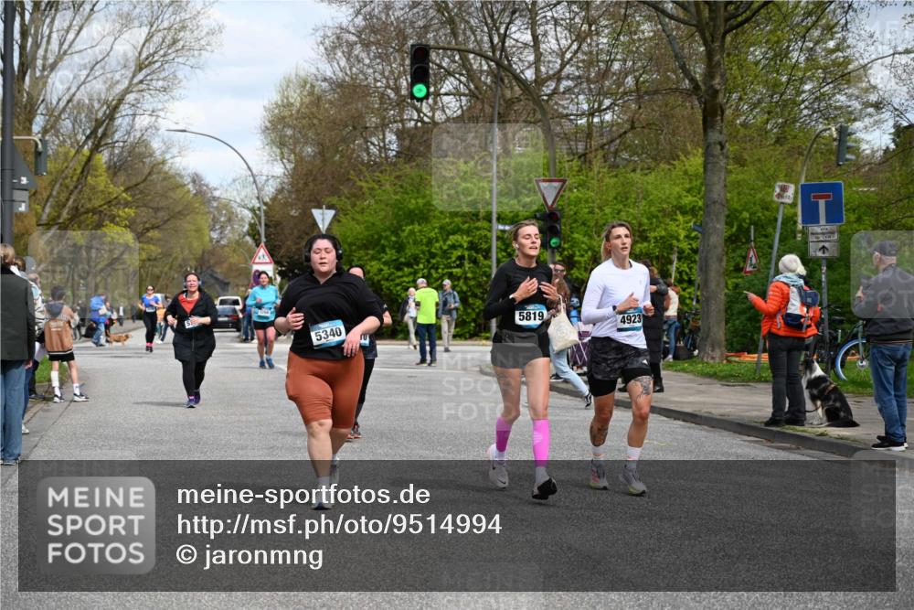 12.04.2026 - 45. Internationalen Wilhelmsburger Insellauf J. Mangold http://msf.ph/oto/9514994 12.04.2026 13:13:15 Ziel 2877, 5265, 5266, 4648, 2026, 5457, 4320, 4249, 3033, 2470, 4364, 3942, 5221, 3540, 3933, 3935, 3805, 5158, 5157, 2462, 4533, 5693, 5637, 2080, 5819, 2080, 5819, 2064, 4923, 4281, 3984, 3810, 3268, 2062, 4783, 4178, 5340, 2999 meine-sportfotos.de