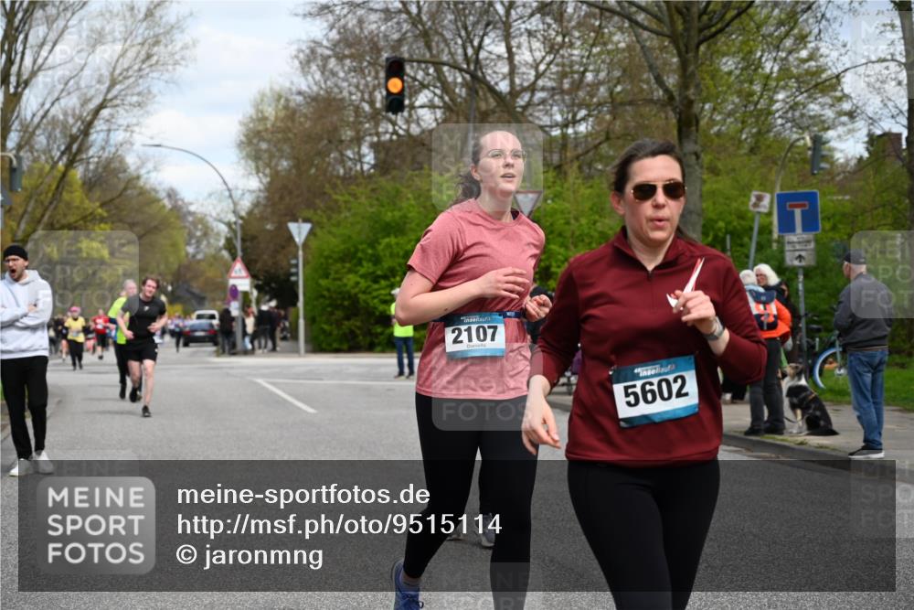 12.04.2026 - 45. Internationalen Wilhelmsburger Insellauf J. Mangold http://msf.ph/oto/9515114 12.04.2026 13:14:10 Ziel 5790, 4716, 5318, 5418, 5481, 4228, 4573, 3360, 3443, 3469, 2107, 4421, 5242, 3425, 5142, 4852, 4852, 2430, 5813, 4747, 3773, 5602, 4960, 4418 meine-sportfotos.de