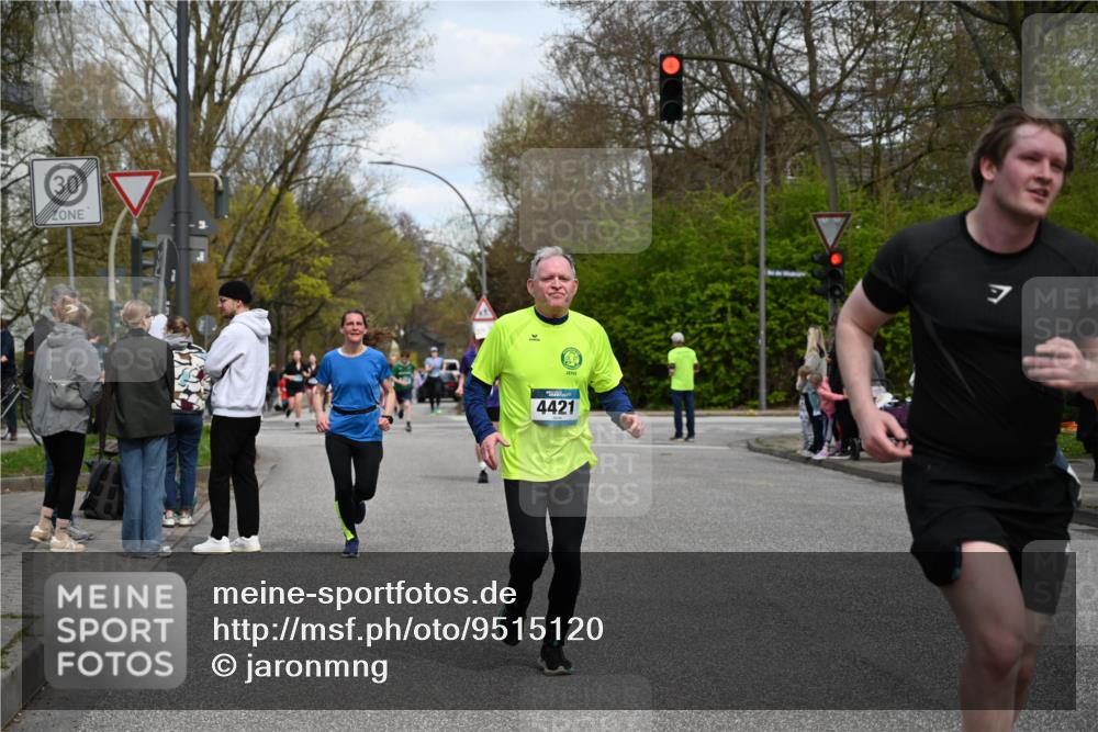 12.04.2026 - 45. Internationalen Wilhelmsburger Insellauf J. Mangold http://msf.ph/oto/9515120 12.04.2026 13:14:16 Ziel 4716, 5318, 5418, 5481, 4228, 4573, 3360, 3443, 3469, 2107, 4421, 5242, 3425, 5142, 4852, 2430, 5813, 4747, 3773, 5602, 4960, 4418, 5156, 4111, 3306, 3328, 2772 meine-sportfotos.de