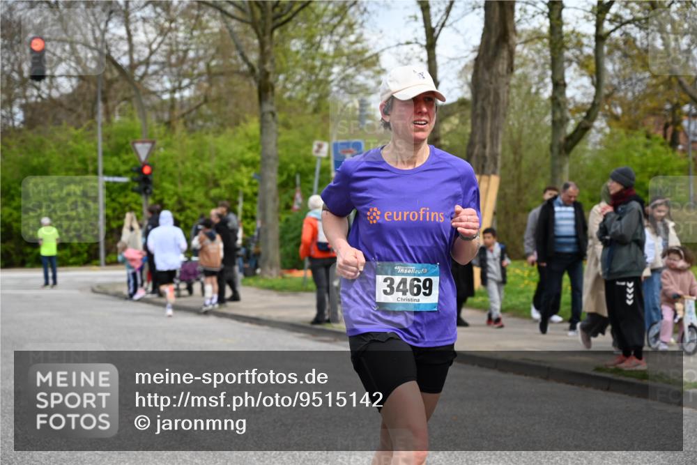 12.04.2026 - 45. Internationalen Wilhelmsburger Insellauf J. Mangold http://msf.ph/oto/9515142 12.04.2026 13:14:21 Ziel 5418, 5481, 4228, 4573, 3360, 3443, 3469, 2107, 4421, 5242, 3425, 5142, 5142, 4852, 2430, 5813, 4747, 3773, 5602, 4960, 4418, 4418, 5156, 4111, 3306, 3328, 2772, 5348, 4837, 4838, 4669 meine-sportfotos.de