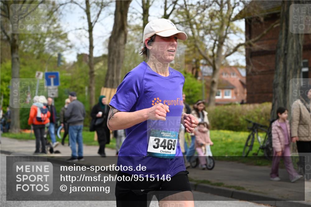 12.04.2026 - 45. Internationalen Wilhelmsburger Insellauf J. Mangold http://msf.ph/oto/9515146 12.04.2026 13:14:21 Ziel 5418, 5481, 4228, 4573, 3360, 3443, 3469, 2107, 4421, 5242, 3425, 5142, 5142, 4852, 2430, 5813, 4747, 3773, 5602, 4960, 4418, 4418, 5156, 4111, 3306, 3328, 2772, 5348, 4837, 4838, 4669 meine-sportfotos.de