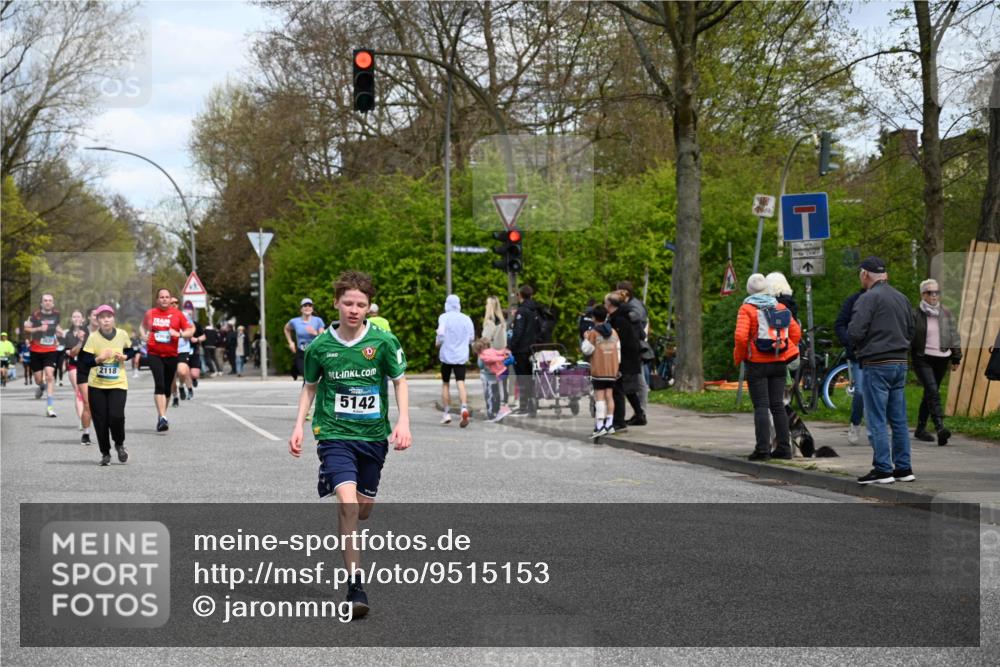 12.04.2026 - 45. Internationalen Wilhelmsburger Insellauf J. Mangold http://msf.ph/oto/9515153 12.04.2026 13:14:23 Ziel 5418, 5481, 4228, 4573, 3360, 3443, 3469, 2107, 4421, 5242, 3425, 5142, 4852, 2430, 5813, 4747, 3773, 5602, 4960, 4418, 5156, 5156, 4111, 3306, 3328, 2772, 5348, 4837, 4838, 4669 meine-sportfotos.de