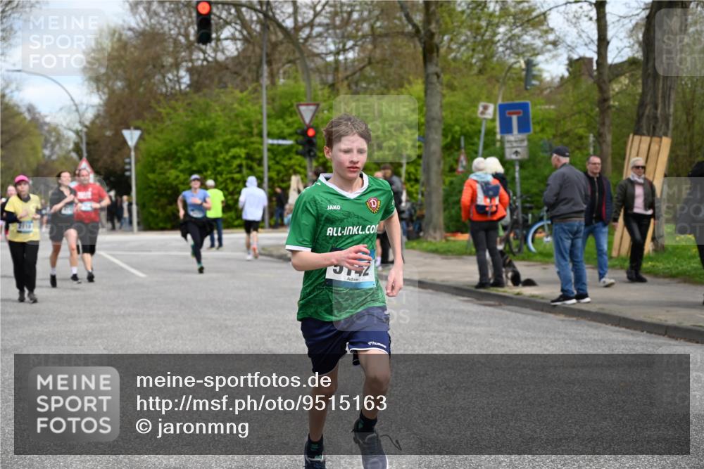 12.04.2026 - 45. Internationalen Wilhelmsburger Insellauf J. Mangold http://msf.ph/oto/9515163 12.04.2026 13:14:24 Ziel 5418, 5481, 4228, 4573, 3360, 3443, 3469, 2107, 4421, 5242, 3425, 5142, 4852, 2430, 5813, 4747, 3773, 5602, 4960, 4418, 5156, 4111, 3306, 3328, 2772, 5348, 4837, 4838, 4669 meine-sportfotos.de