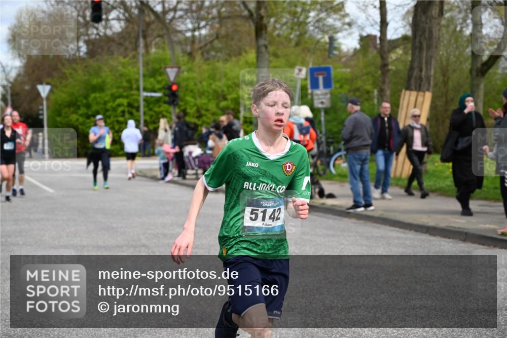 12.04.2026 - 45. Internationalen Wilhelmsburger Insellauf J. Mangold http://msf.ph/oto/9515166 12.04.2026 13:14:24 Ziel 5418, 5481, 4228, 4573, 3360, 3443, 3469, 2107, 4421, 5242, 3425, 5142, 4852, 2430, 5813, 4747, 3773, 5602, 4960, 4418, 5156, 4111, 3306, 3328, 2772, 5348, 4837, 4838, 4669 meine-sportfotos.de