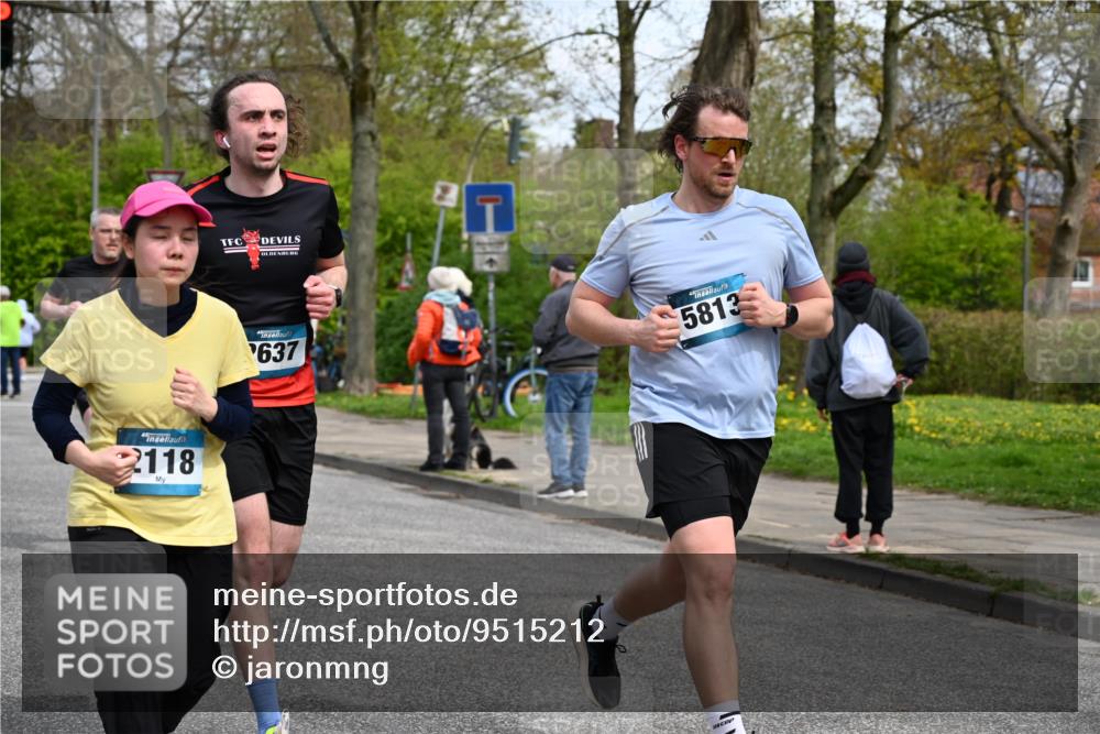 12.04.2026 - 45. Internationalen Wilhelmsburger Insellauf J. Mangold http://msf.ph/oto/9515212 12.04.2026 13:14:30 Ziel 4228, 4573, 3360, 3443, 3469, 2107, 4421, 5242, 3425, 5142, 4852, 2430, 5813, 4747, 3773, 5602, 3773, 5602, 4960, 4418, 5156, 4111, 3306, 3328, 2772, 5348, 4837, 4838, 4669, 2110, 4695, 2815, 2785, 2043, 2118 meine-sportfotos.de