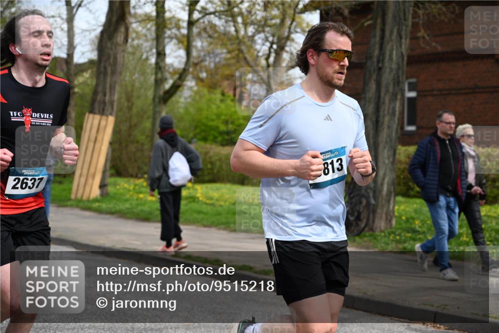 12.04.2026 - 45. Internationalen Wilhelmsburger Insellauf J. Mangold http://msf.ph/oto/9515218 12.04.2026 13:14:31 Ziel 4228, 4573, 3360, 3443, 3469, 2107, 4421, 5242, 3425, 5142, 4852, 2430, 5813, 4747, 3773, 5602, 4960, 4960, 4418, 5156, 4111, 3306, 3328, 2772, 5348, 4837, 4838, 4669, 4669, 2110, 4695, 2815, 2785, 2043, 2118 meine-sportfotos.de
