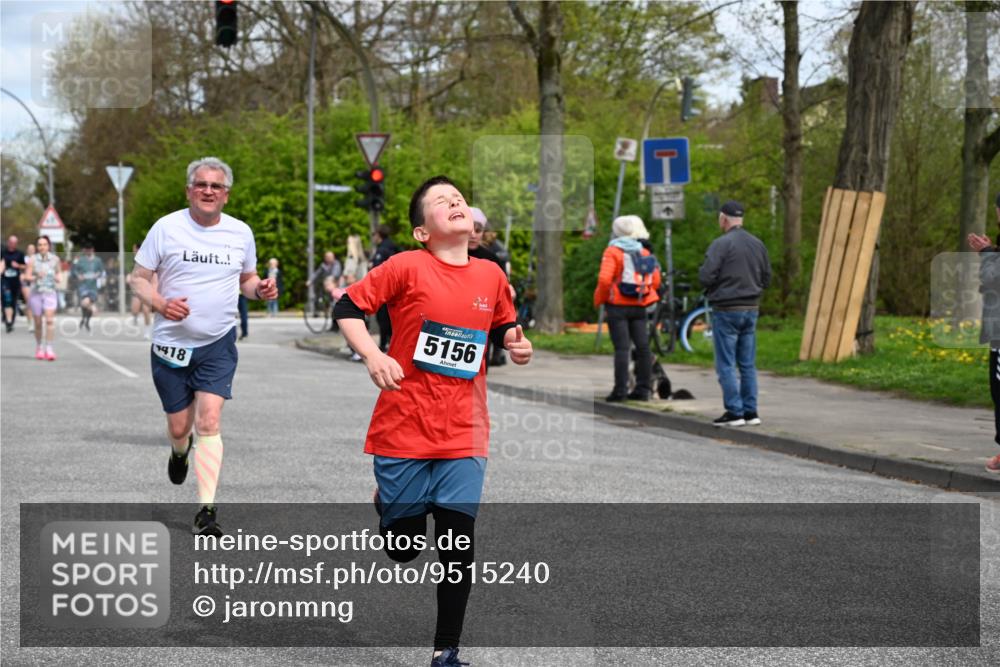 12.04.2026 - 45. Internationalen Wilhelmsburger Insellauf J. Mangold http://msf.ph/oto/9515240 12.04.2026 13:14:35 Ziel 3360, 3443, 3469, 2107, 4421, 5242, 3425, 5142, 4852, 2430, 5813, 4747, 3773, 5602, 4960, 4418, 5156, 5156, 4111, 3306, 3328, 2772, 5348, 4837, 4838, 4669, 2110, 4695, 2815, 2785, 2043, 2118, 5755, 5029 meine-sportfotos.de